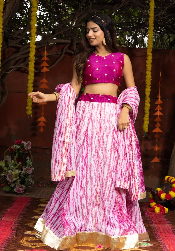 Vedika_Magenta_Tie_Dye_Lehenga