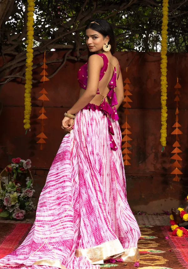 Vedika_Magenta_Tie_Dye_Lehenga