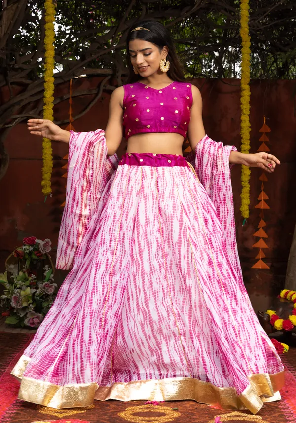 Vedika_Magenta_Tie_Dye_Lehenga