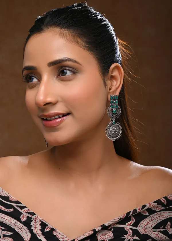 Grand_Oxidized_Silver-Toned_Kundan-Style_Drop_Earrings_with_Emerald_Green_Stones