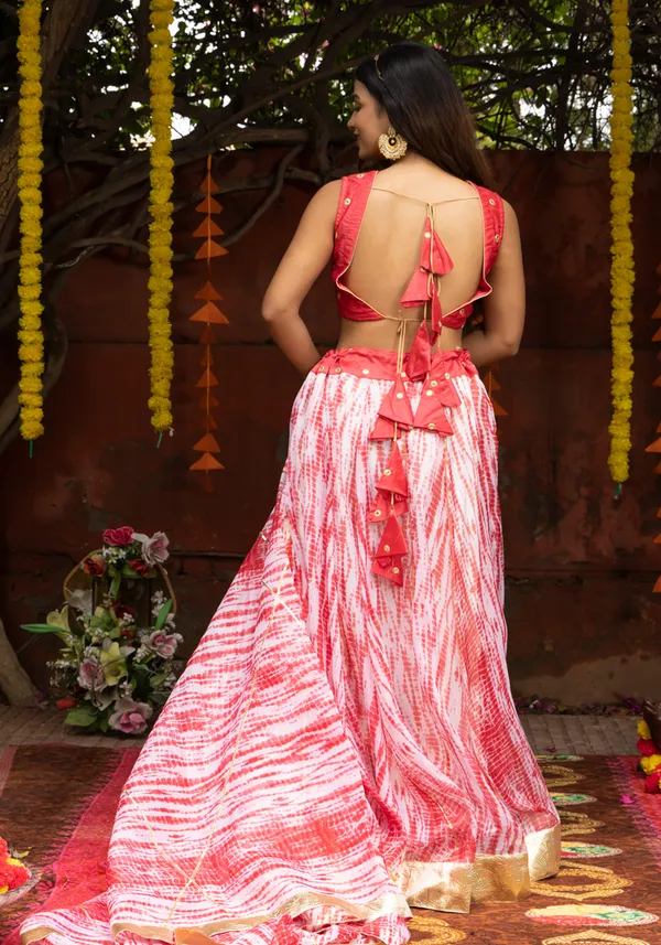 Vedika_Red_Tie_Dye_Lehenga
