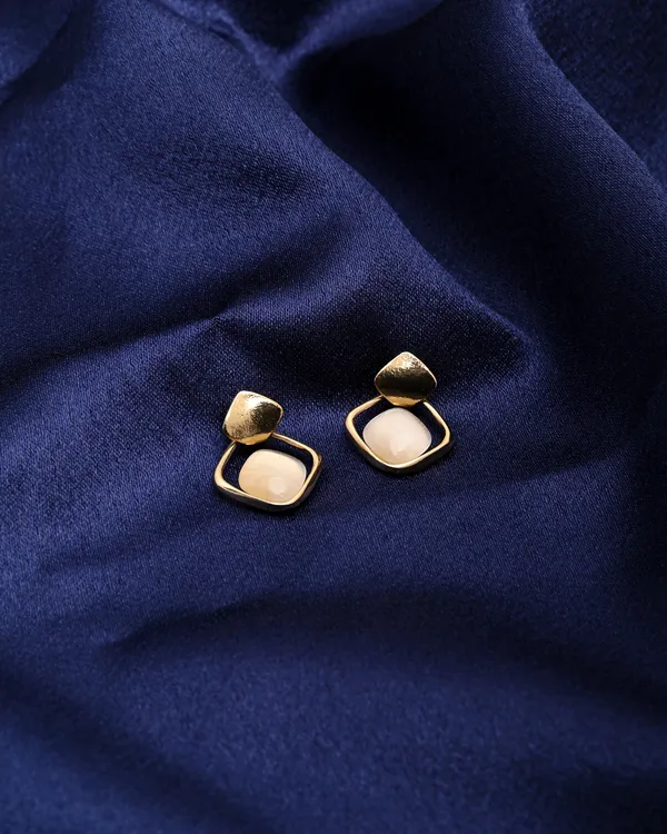 Gold-Toned_Geometric_Drop_Earrings_with_White_Resin_Stone