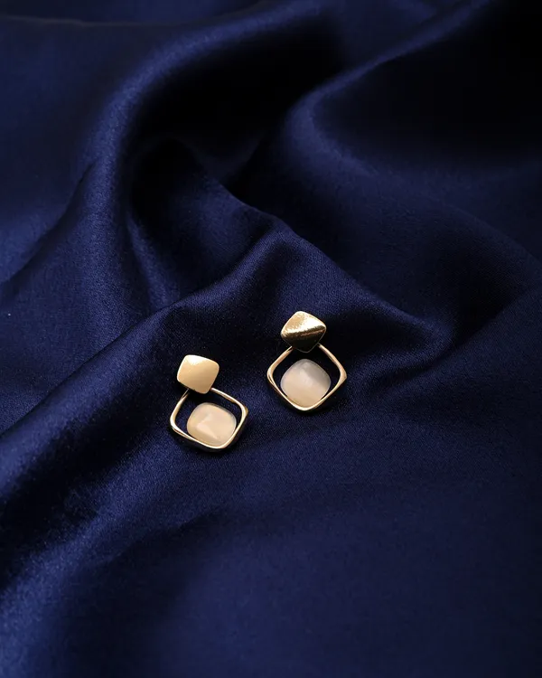 Gold-Toned_Geometric_Drop_Earrings_with_White_Resin_Stone