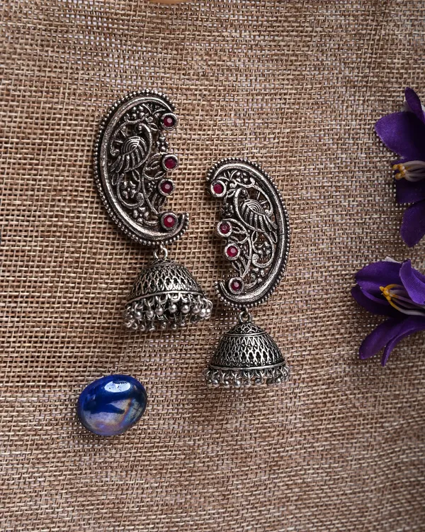 Oxidized_Silver-Toned_Ear_Cuff_Jhumka_with_Red_Stones_and_Peacock_Motif