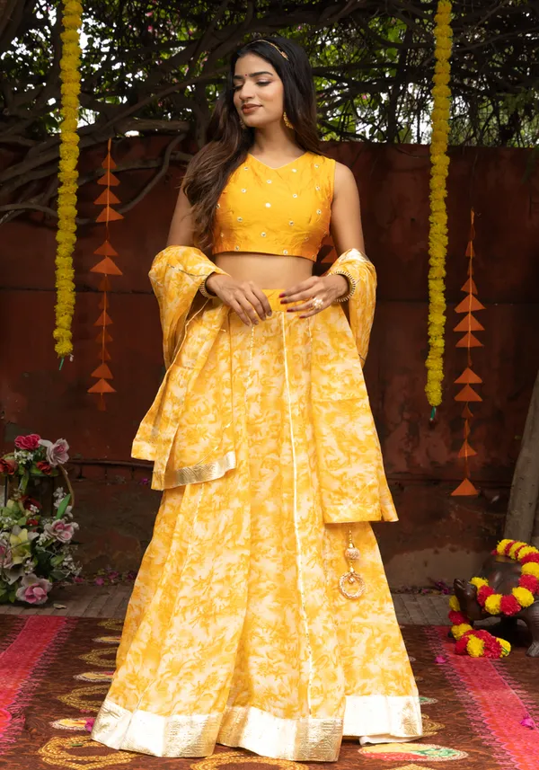 Sara_Mustard_Tie_Dye_Lehenga_Set