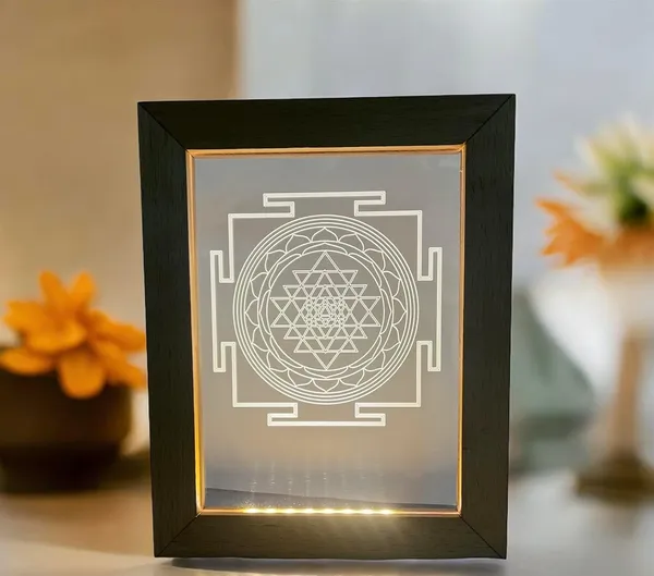 3D_Illusion_Led_Wooden_Frame_(Shree_Yantra)