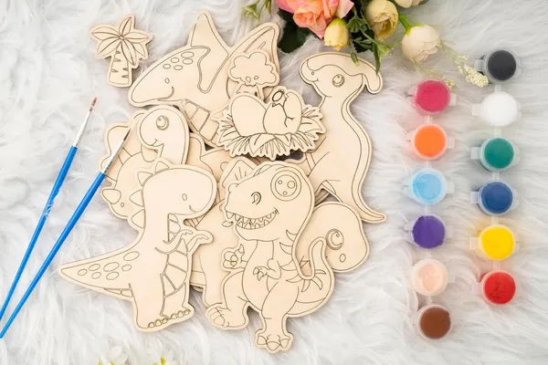 Diy_Mdf_Dinosaur_Coloring_Kit