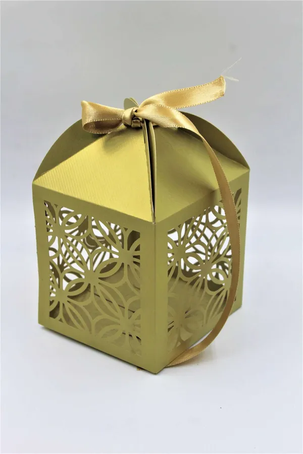 Pack_Of_25_Green_Laser_Cut_Fancy_Paper_Box