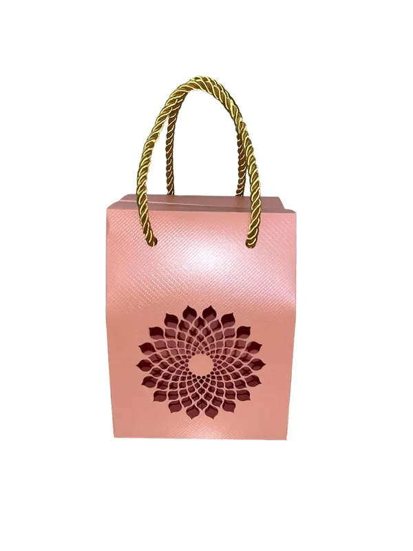 Pack_Of_25_Pink_Laser_Cut_Fancy_Paper_Box