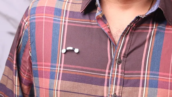 Pack_Of_2_Pieces_Metal_Finish_Magnetic_Holder_|_Ideal_For_Sunglasses__Id_Badge_Earphone_|_With_Clip_Magnet_Hook