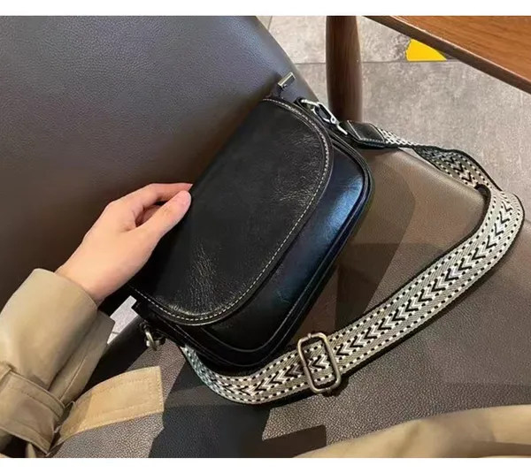 Black_Retro_Pu-_Leather_Women'S_Bag_Crossbody_Fashion._Women_Small_Crossbody_Purse_Ladies'_Handbag_With_Adjustable_Strap