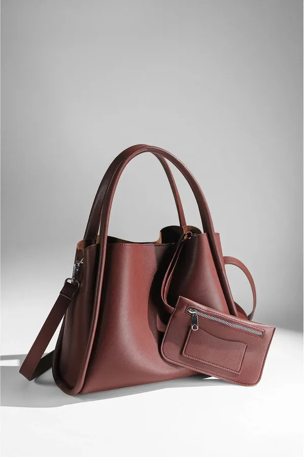 Elegant_PU_Leather_Tote_Bag_for_Women_with_Detachable_Zip_Pouch,_Dual_Handles_&_Adjustable_Strap_–_Spacious_Office,_Travel_&_Daily_Use_Handbag_for_Girls,_Premium_Quality_Shoulder_Sling_Bag_for_Stylish_Look