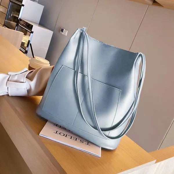 Skyblue_Women_Tote_Bag__Leather_Handbags_Casual_Ladies_Shoulder_Bags_For_Shopping._With_1_Compartment_And_Front_Pocket
