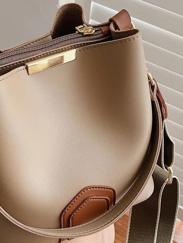 Cream_Handbag_for_Women_|_Elegant_PU_Leather_with_Spacious_Design_&_Double_Handles