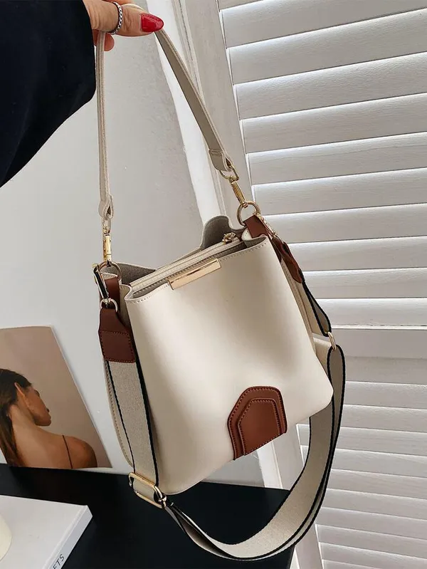 White_Handbag_for_Women_|_Stylish_PU_Leather_Bag_with_Double_Handles
