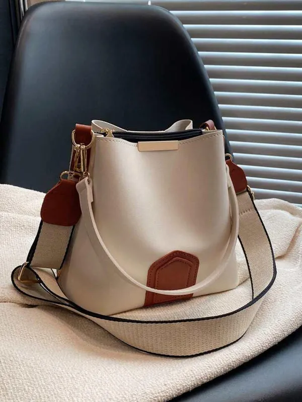 White_Handbag_for_Women_|_Stylish_PU_Leather_Bag_with_Double_Handles