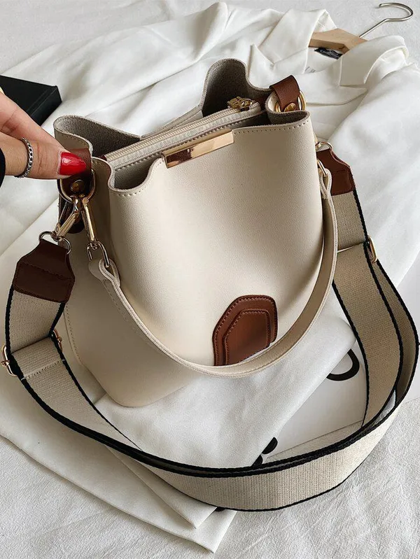 White_Handbag_for_Women_|_Stylish_PU_Leather_Bag_with_Double_Handles