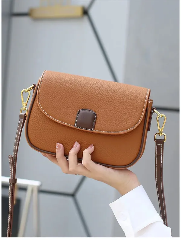 Tan_Women'S_Shoulder__Crossbody_Bag_With_Back_Zip_Pocket__Stylish,_Functional__Perfect_For_Daily_Use