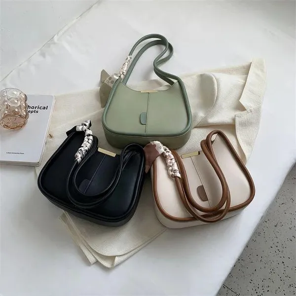 White_Stylish_Girls'_Sling_Bags_With_Trendy_Ribbon_Adornments