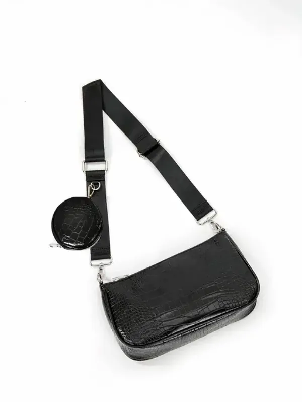 Black_Small_Crossbody_Bags_For_Women_Trendy_Flap_Saddle_Croco_Purses_Combo_With_Tassel_Vegan_Leather_Shoulder_Bag