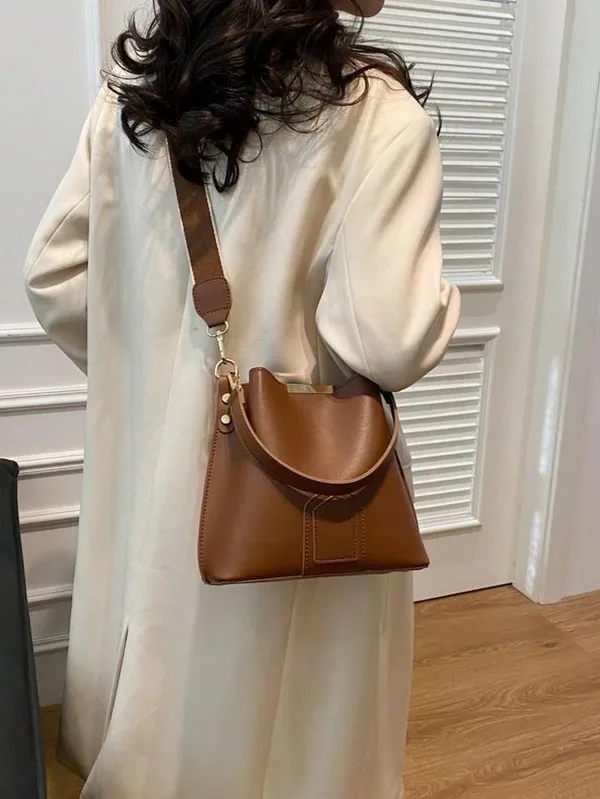 Tan_Handbag_for_Women_|_Classy_PU_Leather_with_Double_Handles_&_Large_Compartment