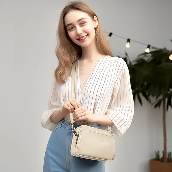 White_Small_Crossbody_Bag_With_Wide_Guitar_Strap_Camera_Purse_Shoulder_Handbag_Satchel