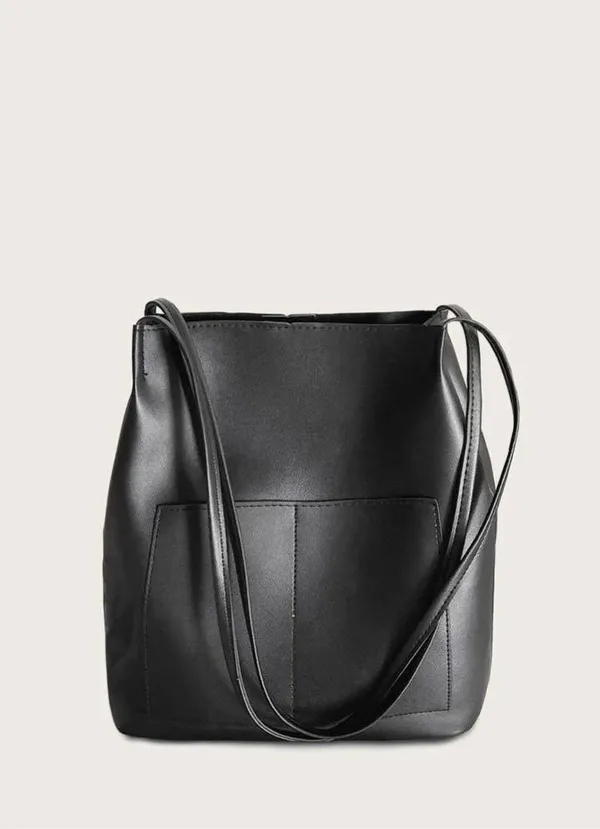 Black_Women_Tote_Bag__Leather_Handbags_Casual_Ladies_Shoulder_Bags_For_Shopping._With_1_Compartment_And_Front_Pocket