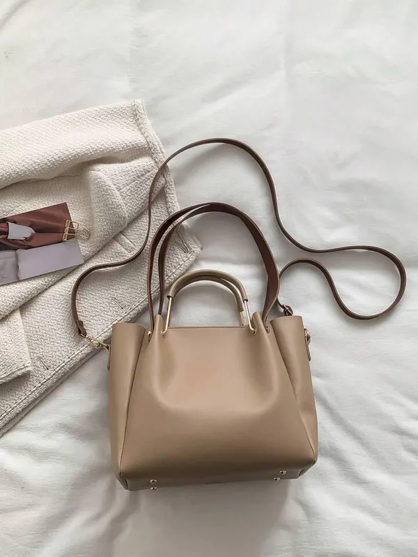 Cream_Handbag_for_Women_|_Premium_PU_Leather_Designer_Style_–_2025_Edition