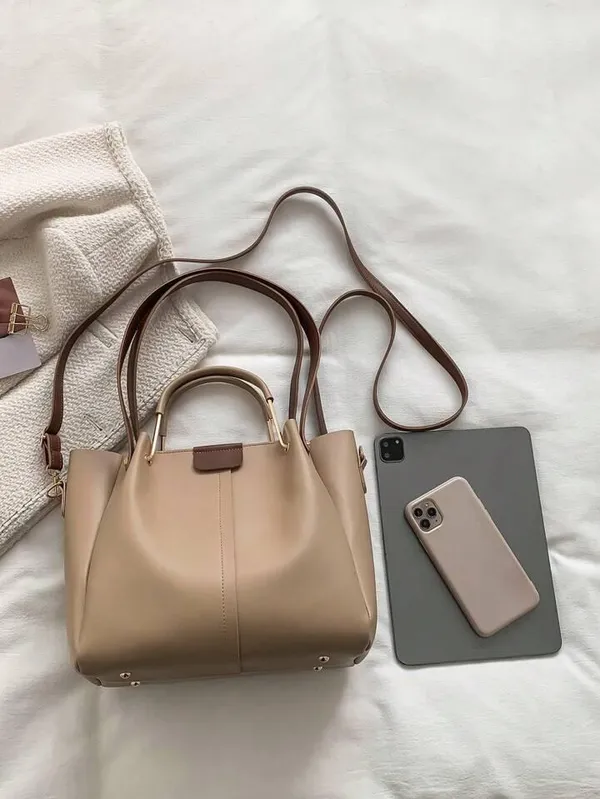 Cream_Handbag_for_Women_|_Premium_PU_Leather_Designer_Style_–_2025_Edition