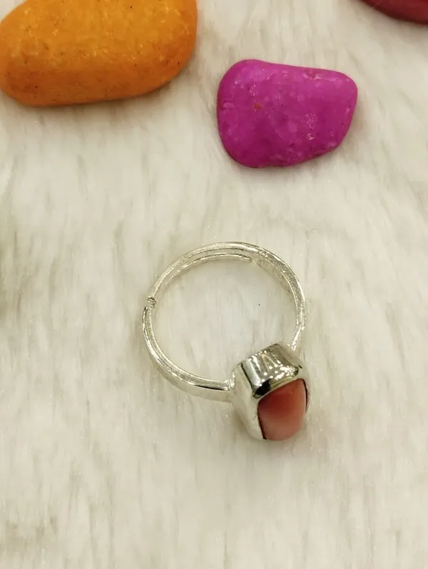 Panch_Dhatu_Capsule_Coral_Stone_Studded_Ring_For_Men_&_Women