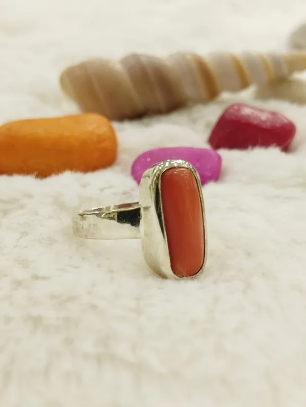 Panch_Dhatu_Capsule_Coral_Stone_Studded_Ring_For_Men_&_Women