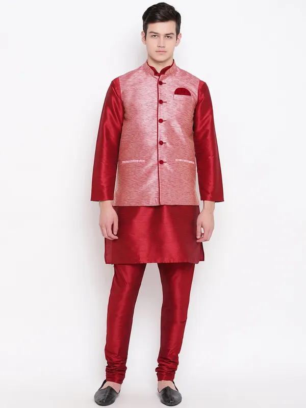 Red_Banarasi_Dupion_Kurta_With_Churidar_And_Waistcoat_Set_For_Men