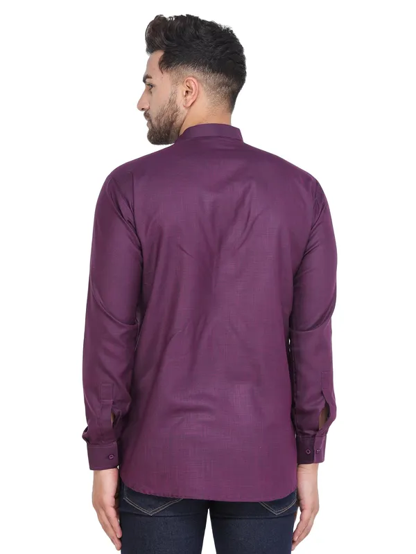 Violet_Casual_Cotton_Short_Kurta_For_Men