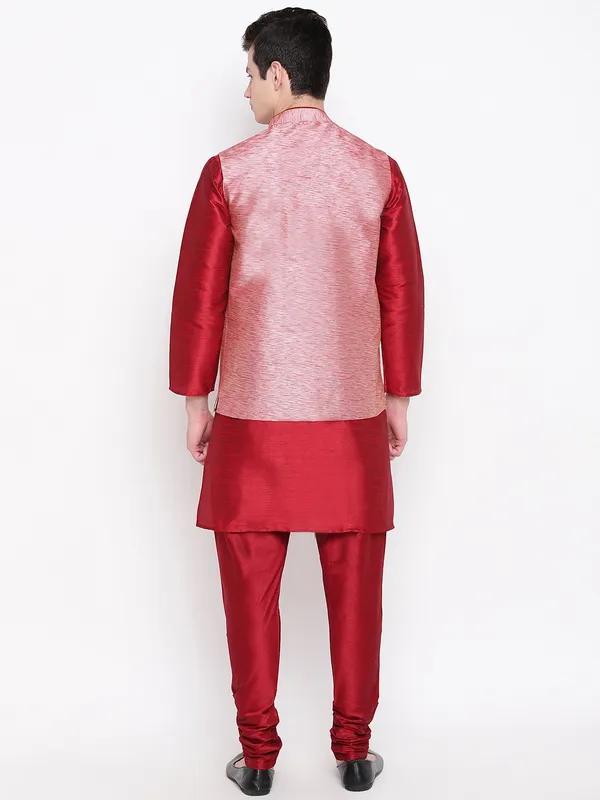 Red_Banarasi_Dupion_Kurta_With_Churidar_And_Waistcoat_Set_For_Men