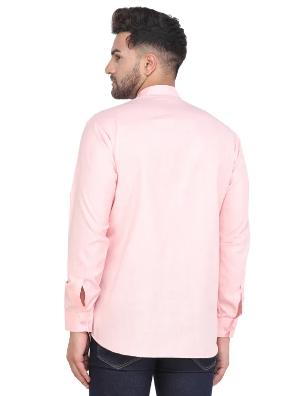 Pink_Casual_Cotton_Short_Kurta_For_Men