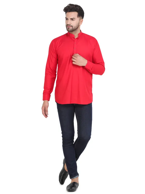 Red_Casual_Cotton_Short_Kurta_For_Men