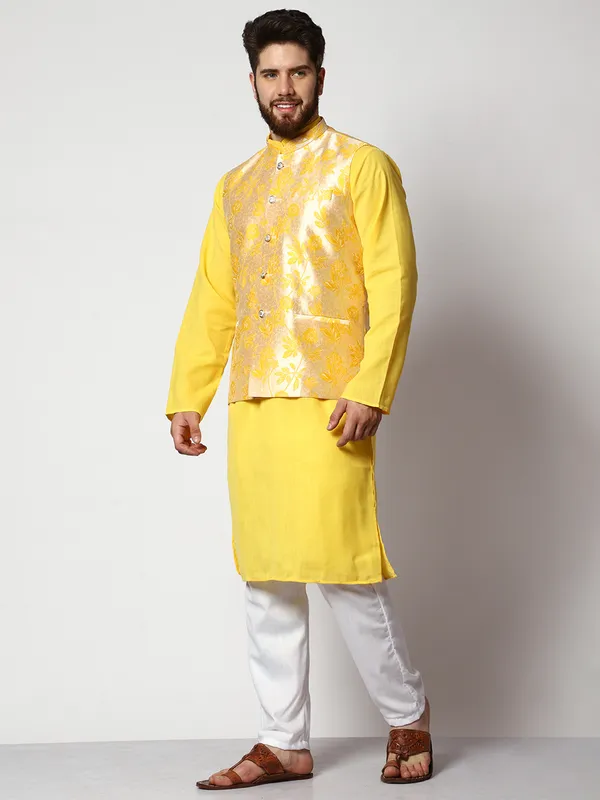 Yellow_Cotton_Kurta_With_Pyjama_And_Jacket_Set_For_Men