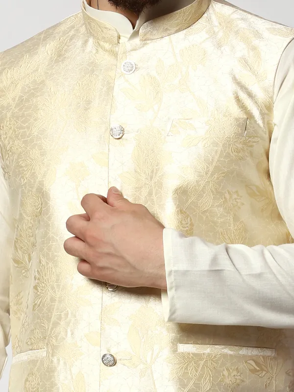 Cream_Cotton_Kurta_With_Pyjama_And_Jacket_Set_For_Men