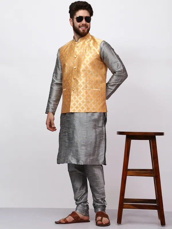 Silver_Banarasi_Dupion_Kurta_With_Box_Jacket_Set_For_Men