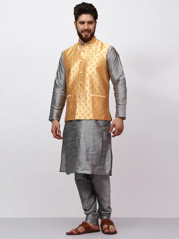 Silver_Banarasi_Dupion_Kurta_With_Box_Jacket_Set_For_Men