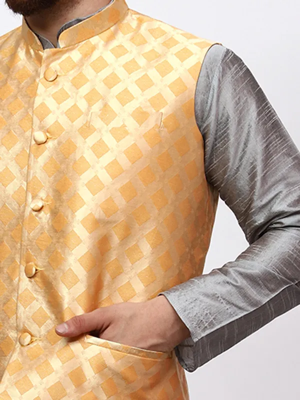 Silver_Banarasi_Dupion_Kurta_With_Box_Jacket_Set_For_Men