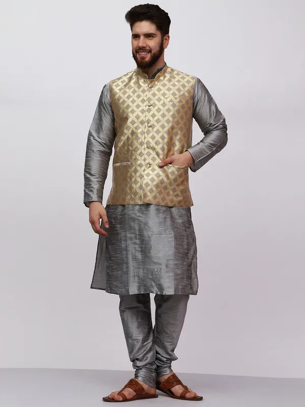 Silver_Banarasi_Dupion_Kurta_With_Box_Jacket_Set_For_Men