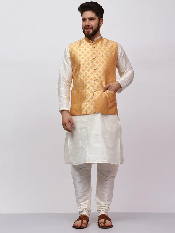 Cream_Banarasi_Dupion_Kurta_With_Box_Jacket_Set_For_Men