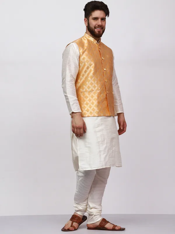 Cream_Banarasi_Dupion_Kurta_With_Box_Jacket_Set_For_Men