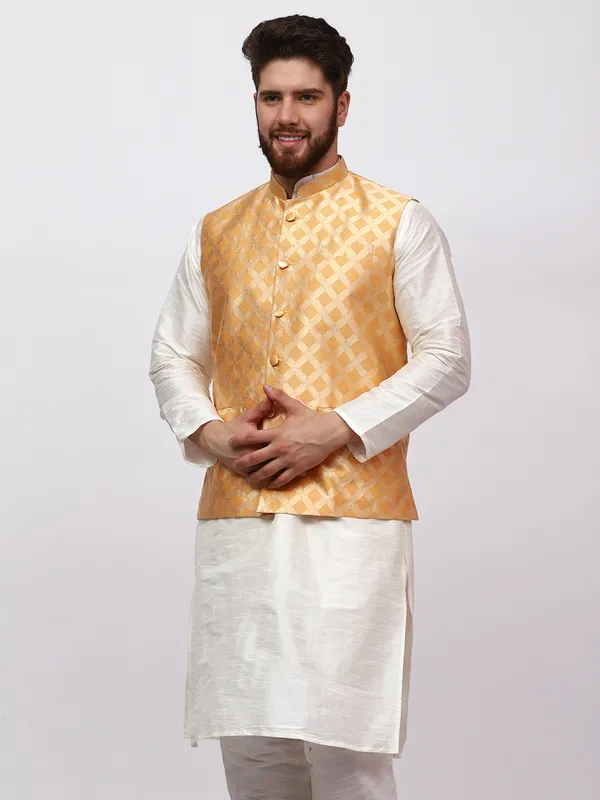 Cream_Banarasi_Dupion_Kurta_With_Box_Jacket_Set_For_Men