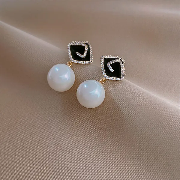 Black_colour_Gold_Plated_Pearl_Bling_Drop_Earrings_for_women_&_girls,_Stylish,_Fashionable,_Korean_Jewelry