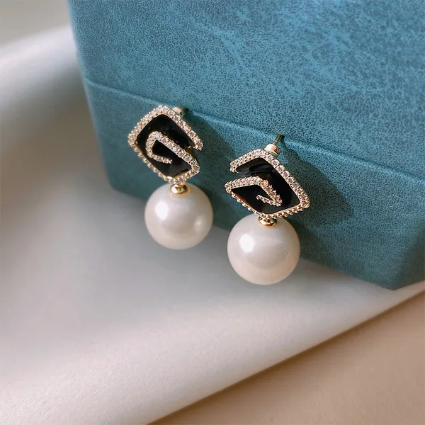 Black_colour_Gold_Plated_Pearl_Bling_Drop_Earrings_for_women_&_girls,_Stylish,_Fashionable,_Korean_Jewelry