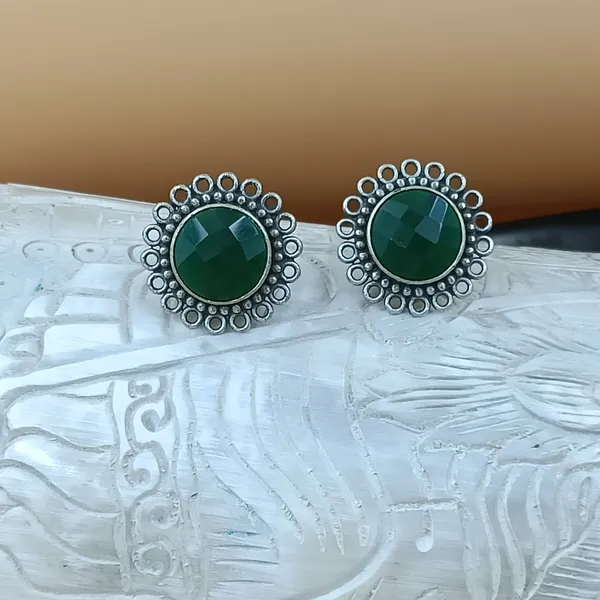 Green_Floral_style_Stud