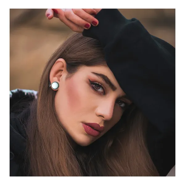 Circular_Design_White_colour_Silver_Look_Alike_Oxidized_Stud_for_Girls_&_Women,_Stylish,_Fashionable_Earring