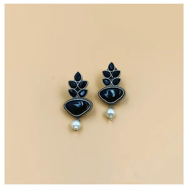 Black_colour_Feather_style_Oxidized_stud_for_Women_&_Girl,_Stylish_Fashionable_Trendy_Earring